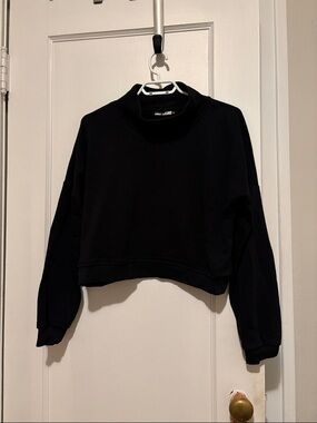 ONLY Black Cropped Sweater